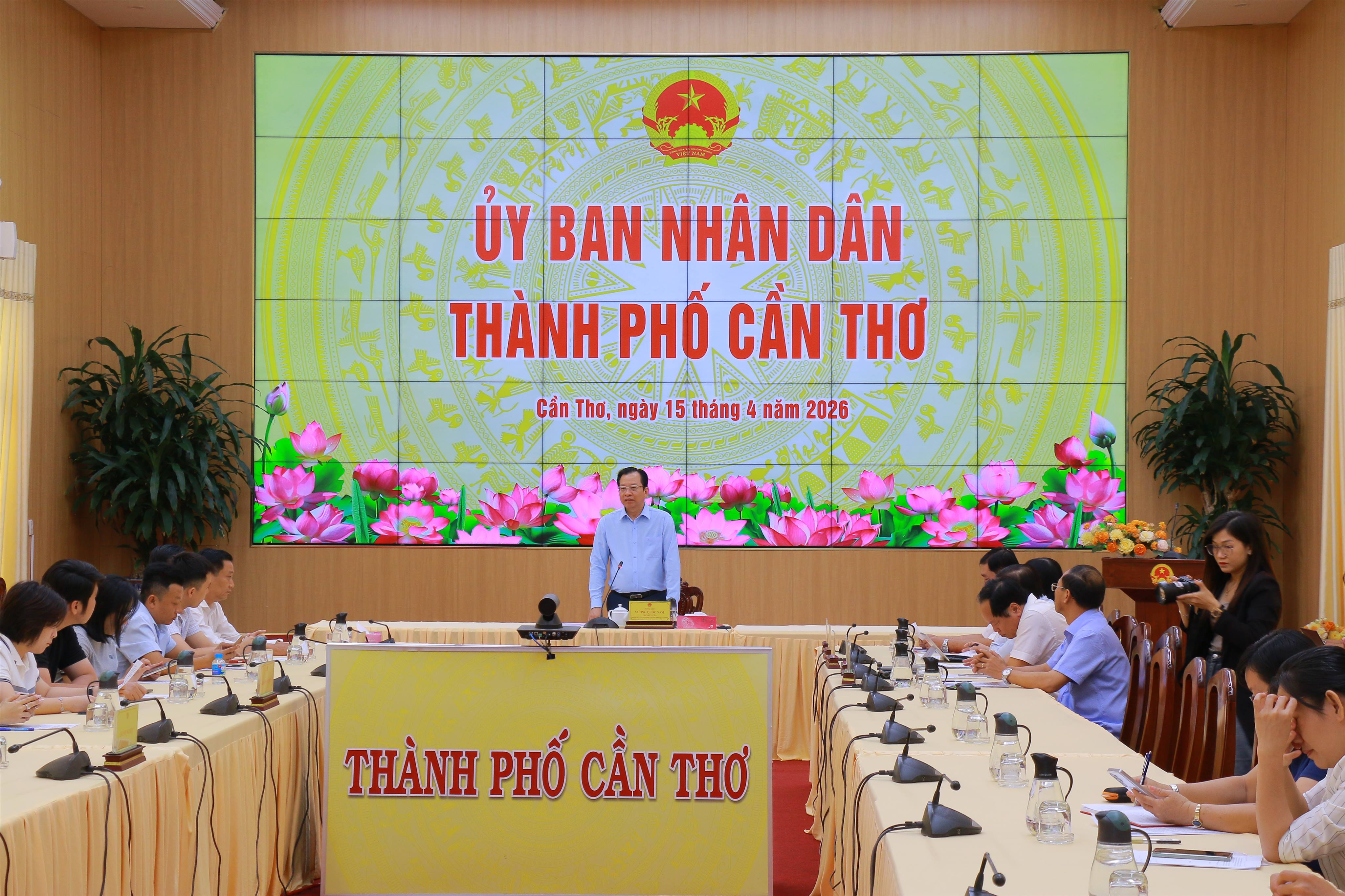 Cần Thơ làm việc với doanh nghiệp thu mua, xuất khẩu gạo vụ Đông Xuân 2025–2026